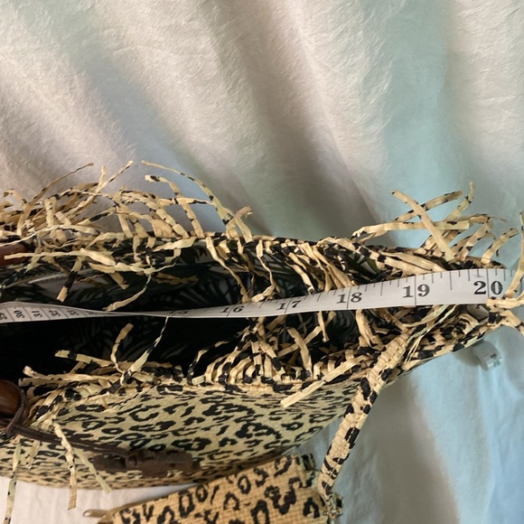 Leopard Print Beach Bag - Picture 5 of 11